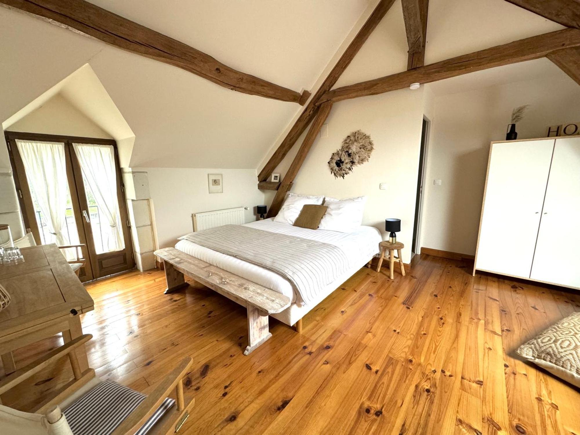 Le Moulin D Olivet Bed & Breakfast Orbigny Ngoại thất bức ảnh