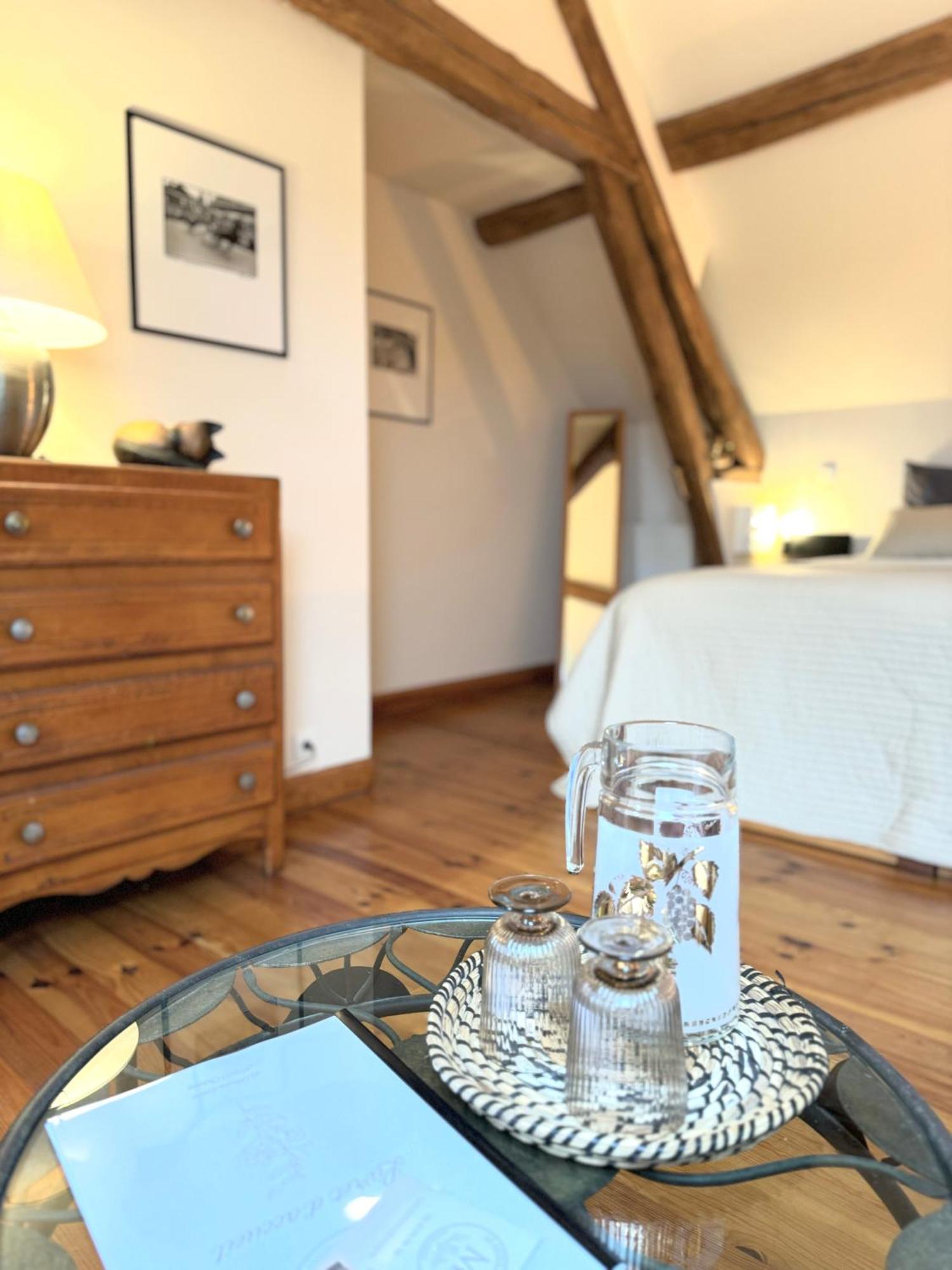 Le Moulin D Olivet Bed & Breakfast Orbigny Ngoại thất bức ảnh